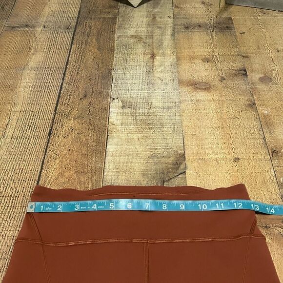 LULULEMON Everlux and Mesh High Rise Crop 23” - Picture 9 of 15